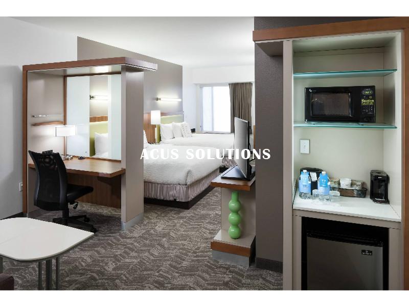 Spring Hill Suites Pallet Decor Scheme Dry Bar