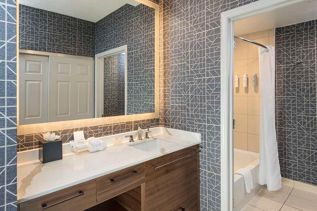 Homewood Suites New Orleans LA 70119